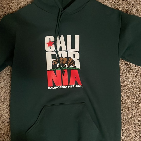 California republics green small - Picture 2 of 5